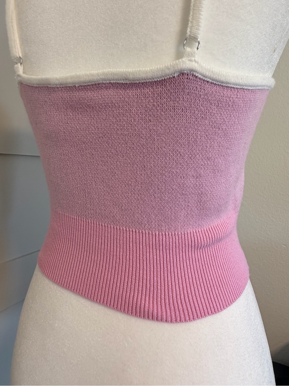 Hello Kitty Knit Crop Tank - Picture 5 of 7